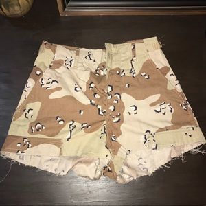 Women's tan/khaki camo fringe shorts